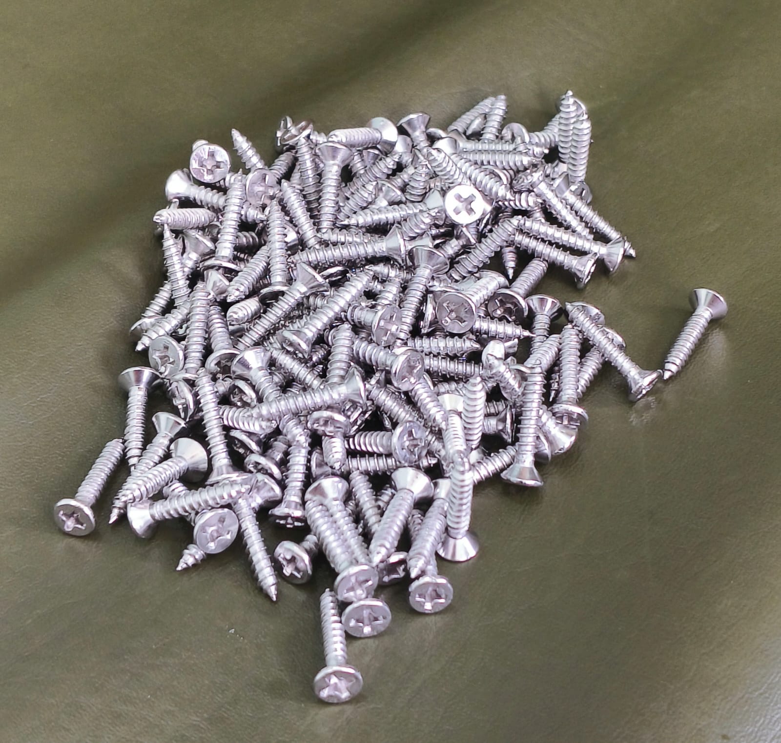 Bulk Screw Manufacturing